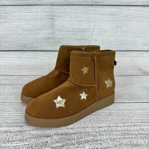 Jellypop Girl's Zane Tan & Gold Star Sherpa Lined Booties Size 2
